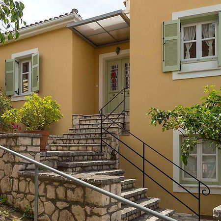 Yellow House Ithaca Vathy  Exterior photo